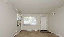 14610 Blackstone Ave, Dolton, Il 6041 House For Rent in Dolton, IL (Photo 5 of 9)