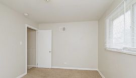 14610 Blackstone Ave, Dolton, Il 6041 House For Rent in Dolton, IL (Photo 7 of 9)