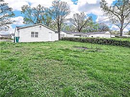 532 Saint James Ln, Cahokia, Il 62206 Home Sweet Home  in Cahokia, IL (Photo 2 of 10)