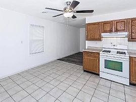 532 Saint James Ln, Cahokia, Il 62206 Home Sweet Home  in Cahokia, IL (Photo 4 of 10)