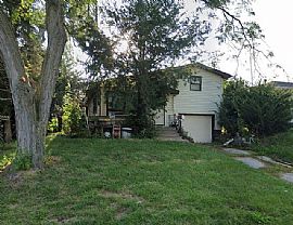 209 N 22nd St, Marshalltown, Ia 50158 House For Rent  in Marshalltown, IA