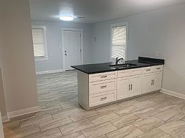 501 Westwood Dr, Marrero, La 70072 Lovely House in Marrero, LA (Photo 3 of 6)