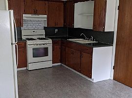 205 Ivy St, New Llano, La 71461 House For Rent in Newllano, LA (Photo 3 of 8)