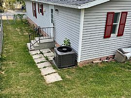 12018 Heather Dr, Hagerstown, Md 21740 Home Sweet Home  in Hagerstown, MD (Photo 2 of 9)