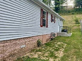 12018 Heather Dr, Hagerstown, Md 21740 Home Sweet Home  in Hagerstown, MD (Photo 3 of 9)