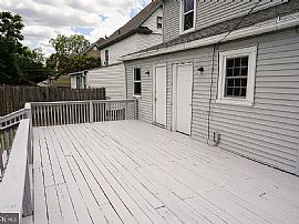 915 N Division St Apt B, Salisbury, Md 21801 Move in Ready  in Salisbury, MD (Photo 3 of 10)