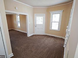 915 N Division St Apt B, Salisbury, Md 21801 Move in Ready  in Salisbury, MD (Photo 5 of 10)