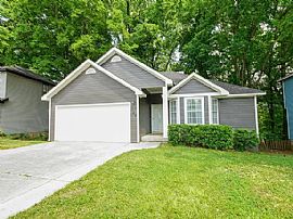 127 Rebecca Pines Dr Nw, Madison, Al 35758 in Madison, AL (Photo 2 of 8)