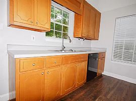 127 Rebecca Pines Dr Nw, Madison, Al 35758 in Madison, AL (Photo 3 of 8)