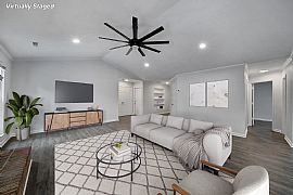 Charming Updated 1-Story Ranch Style Home, Nestled in Charlotte in Charlotte, NC (Photo 2 of 8)