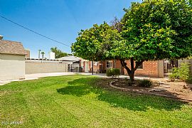 Home in Central Phoenix'S Coveted Willo Neighborhood in Phoenix, AZ (Photo 10 of 10)