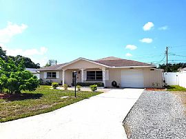 11420 65th Ave, Seminole, Fl 33772 in Seminole, FL