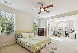 Nice Apartment in Ashburn, VA (Photo 2 of 8)