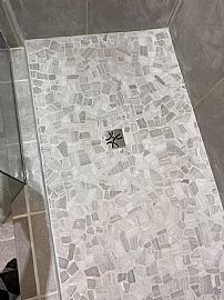 Comfortable and Unique 3 Bedroom Home in Anchorage, AK (Photo 3 of 11)