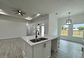 Charming 4 Bedroom in La Feria, TX (Photo 3 of 12)