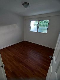 Unique 3 Bedroom Home in Honolulu, HI (Photo 7 of 9)