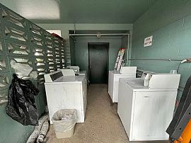 Special 2 Bedroom in Honolulu, HI (Photo 7 of 9)