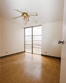 Comfortable 2 Bedroom in Honolulu, HI (Photo 7 of 8)