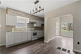 Completely Renovated, Updated and Move in Ready! in Dayton, OH (Photo 4 of 8)