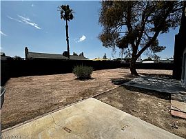 Stunning House Remodel in Las Vegas, NV (Photo 10 of 10)