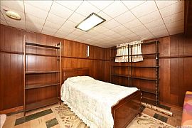 Welcome to This Charming Home in Jamaica Estates, NY (Photo 10 of 12)