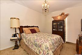 Welcome to This Charming Home in Jamaica Estates, NY (Photo 5 of 12)