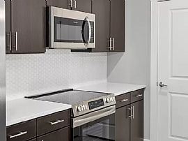 Home Away From Home in Summerville, SC (Photo 1 of 7)