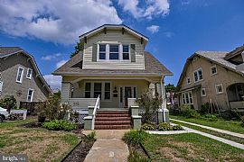 Charming 3-Bedroom, 1 Full Bathroom and 2 ½ Bathroom Bungalow in Baltimore, MD