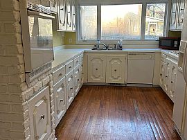 3 in Columbia, SC (Photo 2 of 5)