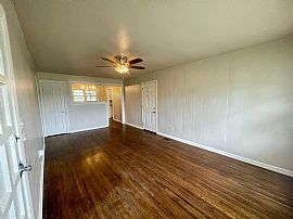 Updated Village Home. 3 Beds, 1 Bath, 1 Car Garage. Updates Inc in Oklahoma City, OK (Photo 11 of 12)