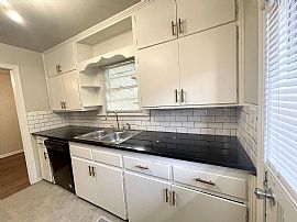 Updated Village Home. 3 Beds, 1 Bath, 1 Car Garage. Updates Inc in Oklahoma City, OK (Photo 4 of 12)