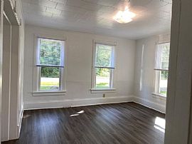 760 Union St, Platteville, Wi 53818 Comfortable House  in Platteville, WI (Photo 6 of 9)