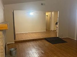 Charming 2 Beds 2 Baths  in Stockton, CA (Photo 3 of 5)