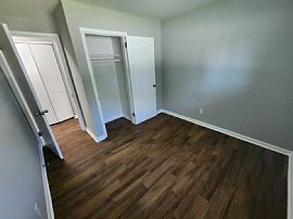 Beautiful Newly Renovated 5beds 2baths in Norfolk, VA (Photo 7 of 12)