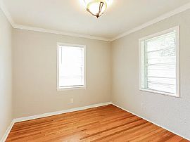 9852 Red Cliff Rd, Birmingham, Al 35215 in Birmingham, AL (Photo 4 of 10)