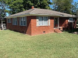 9586 County Road 33, Hollywood, Al 35752 in Hollywood, AL