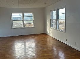 9586 County Road 33, Hollywood, Al 35752 in Hollywood, AL (Photo 3 of 10)