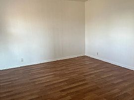 9586 County Road 33, Hollywood, Al 35752 in Hollywood, AL (Photo 9 of 10)