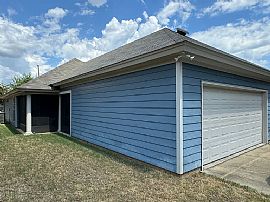 43 Laurel Pl, Deatsville, Al 36022 in Deatsville, AL (Photo 12 of 12)