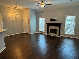 43 Laurel Pl, Deatsville, Al 36022 in Deatsville, AL (Photo 2 of 12)