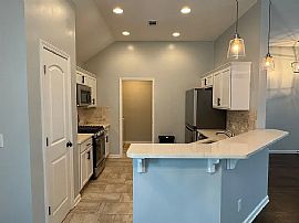 43 Laurel Pl, Deatsville, Al 36022 in Deatsville, AL (Photo 4 of 12)