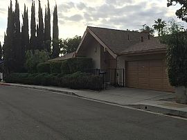 3 Beds  2 Baths 1,700 Sqft in Woodland Hills, CA