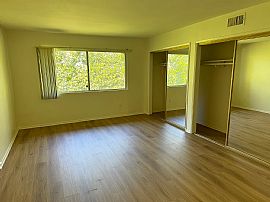 3 Beds  2 Baths 1,700 Sqft in Woodland Hills, CA (Photo 8 of 8)