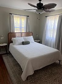 2057 Jeffcott St, Fort Myers, Fl 33901 in Fort Myers, FL (Photo 3 of 9)