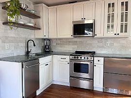 2057 Jeffcott St, Fort Myers, Fl 33901 in Fort Myers, FL (Photo 5 of 9)