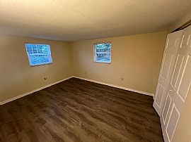 9425 Legend Ln, Port Richey, Fl 34668 in Port Richey, FL