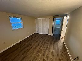 9425 Legend Ln, Port Richey, Fl 34668 in Port Richey, FL (Photo 2 of 11)