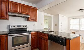 2 Bd1 Ba815 Sqft in Avondale Estates, GA