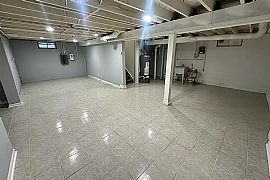 Stylish 3 Bedroom  in Rockford, IL (Photo 5 of 6)