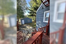 Stylish 3 Bedroom  in Rockford, IL (Photo 6 of 6)